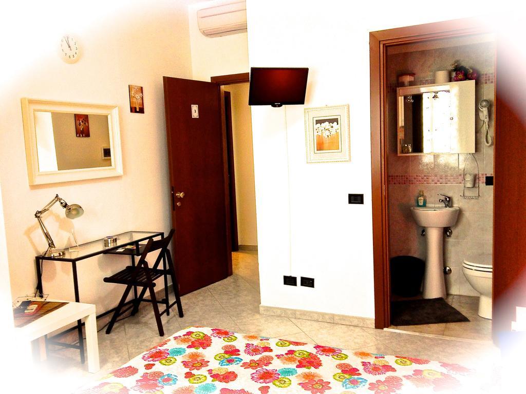Top Suit Uno - Guest House บรูเกริโอ ภายนอก รูปภาพ