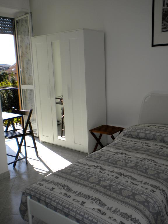 Top Suit Uno - Guest House บรูเกริโอ ภายนอก รูปภาพ